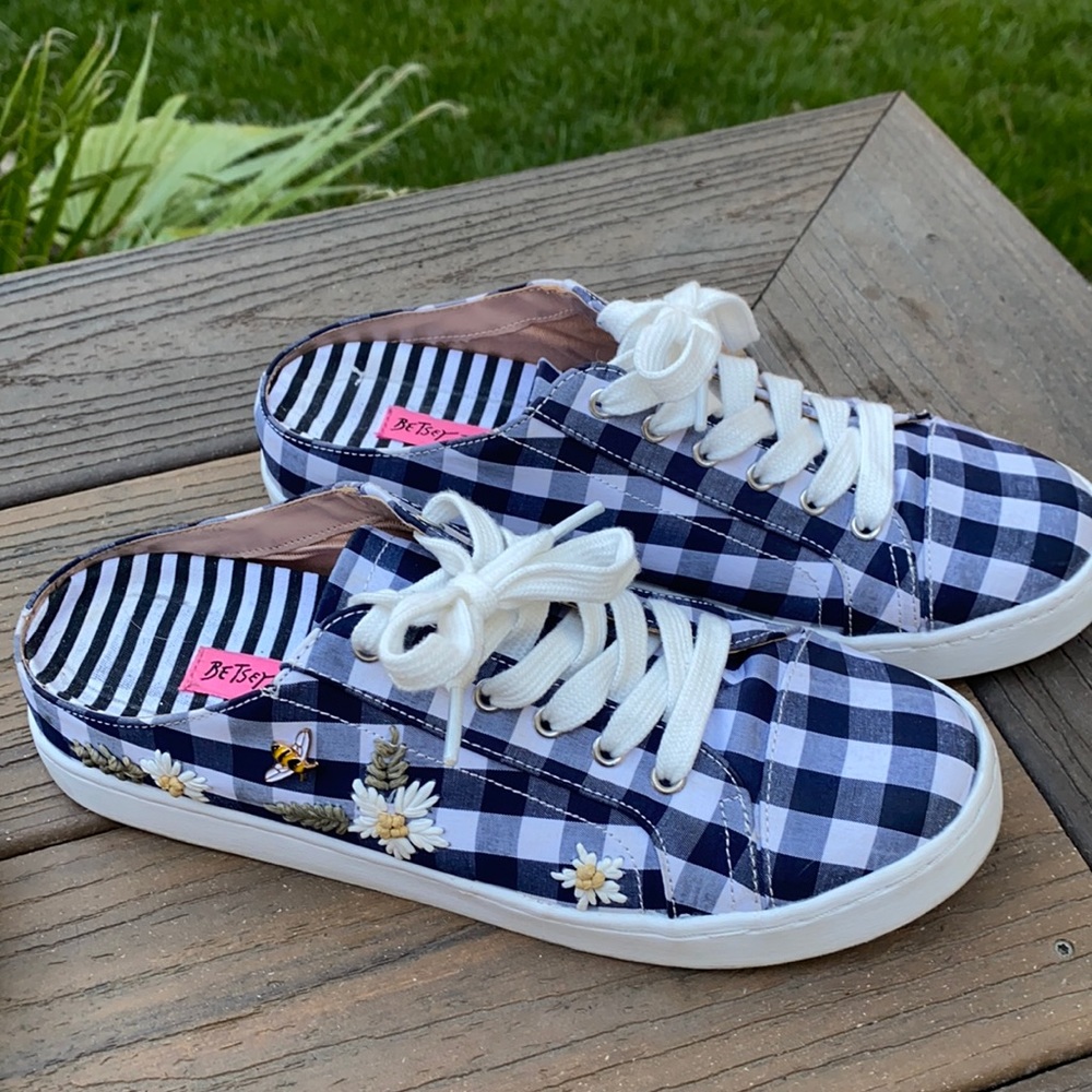 Betsey Johnson gingham bee backless slip ons